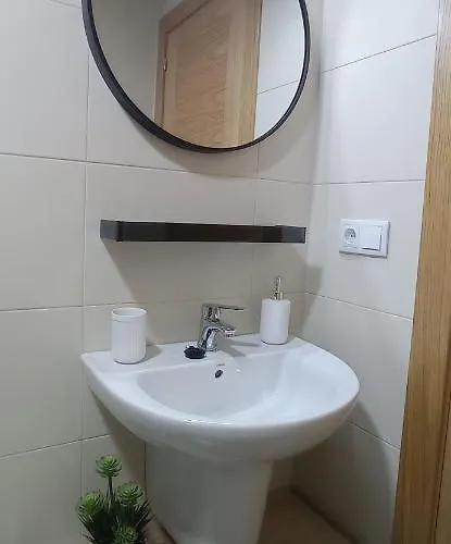 Alma De Nuevo En El Centro Apartament Malpica de Bergantiños